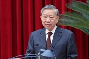 越共中央总书记苏林：胡伯伯依然陪我们行军